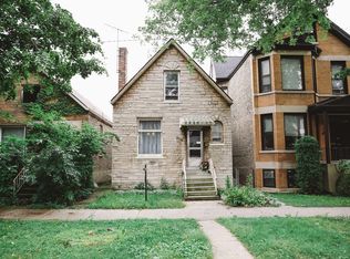 2438 N Francisco Ave, Chicago, IL 60647