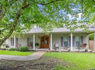 5047 Bozeman St, Zachary, LA 70791