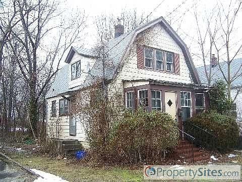 1st image of 183 Stewart Ave
