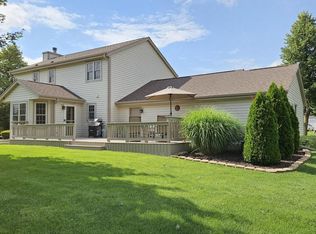 W199S8588 Bendingbrae Dr, Muskego, WI 53150