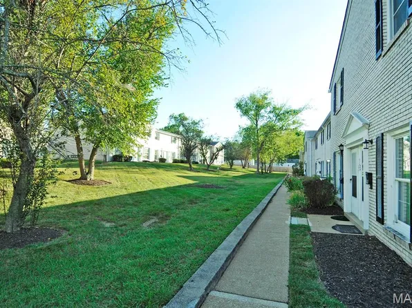 4084 Paule Ave, Saint Louis, MO 63125
