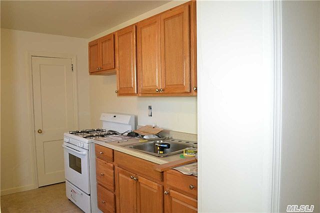 1st image of 426 Lake Ave APT A