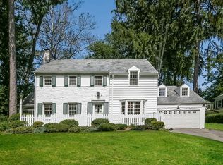 231 Fox Meadow Rd, Scarsdale, NY 10583