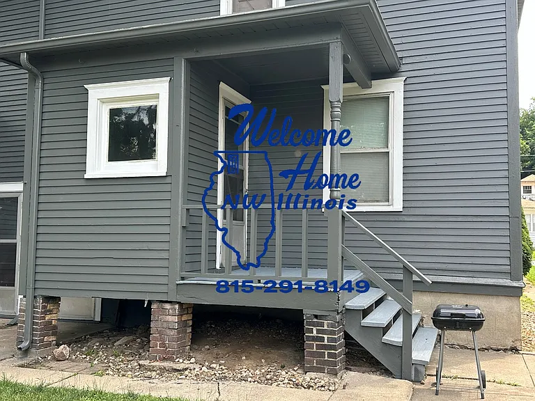 1242 S Maple Ave — Photo 4