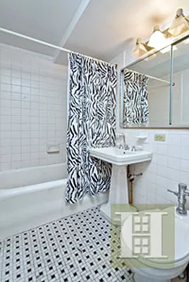Sold by Halstead Real Estate | media 2