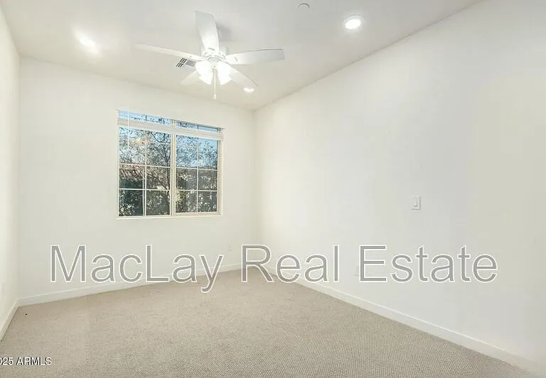 1918 E Bridgeport Pkwy #102 — Photo 17