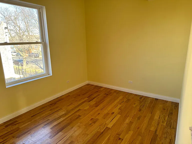 720 N Homan Ave #2 — Photo 9