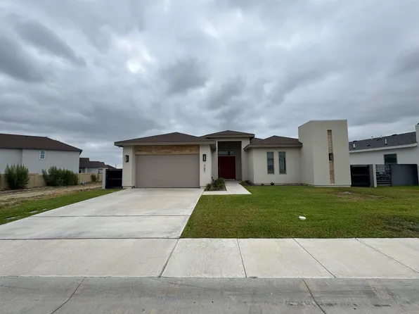 707 Solaz Dr, Laredo, TX 78045