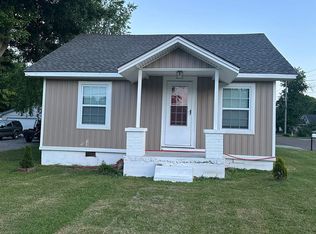 900 Backusburg Rd, Mayfield, KY 42066