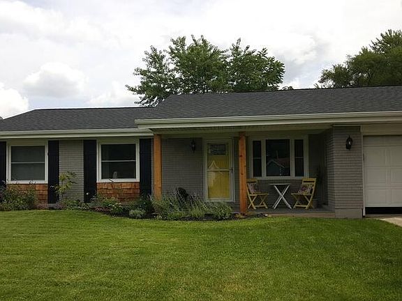 3rd image of 2023 Thornhill Dr
