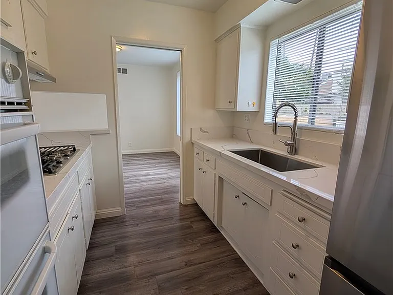 589 Fairview Ave — Photo 20