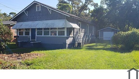 2nd image of 2837 Jupiter Ave