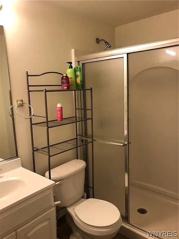 Studio, 1.0 bath, 5484 sqft, $740 — Photo 4