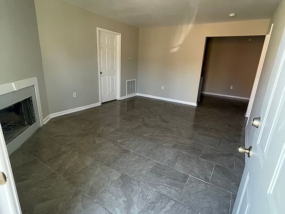 2nd image of 11641 Sherwood Hollow Ct APT D
