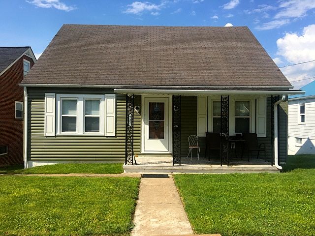 1st image of 732 Shaw St