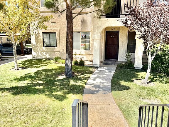2nd image of 2554 Olive Dr APT 129