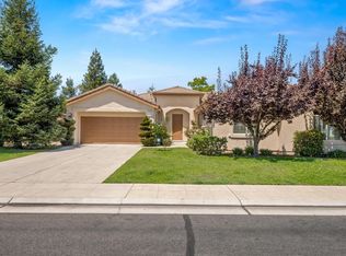 2222 Carson Avenue, Clovis, CA 93611