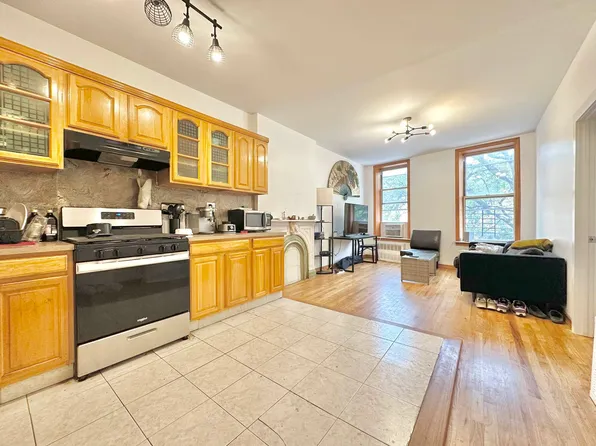 408 Myrtle Avenue 3 image 3 of 13