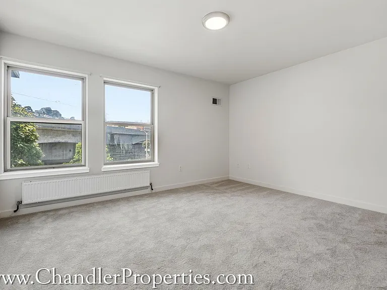 55 Trumbull St — Photo 13