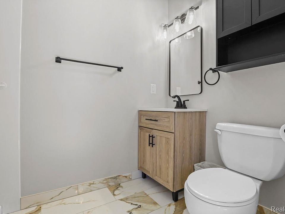 16891 N Gardenia Dr, photo 18