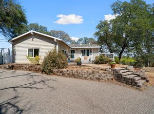 1148 Phyllis Ln, Auburn, CA 95603