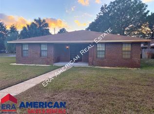 600 Manor Ct NW, Fort Walton Beach, FL 32547