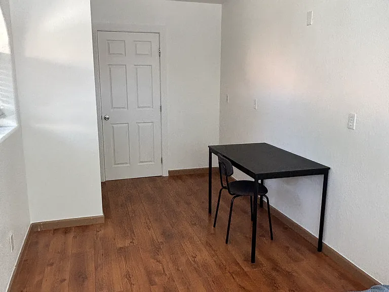 800 Antonio Dr — Photo 12