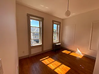 Rented by Premier Metro Realty Corp