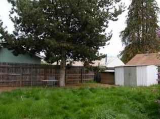 2662 Table Rock Rd, Medford, OR 97501