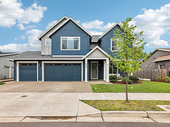 2nd image of 236 NE 17th Ave