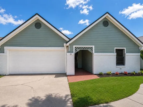 756 Pine Shores Cir, New Smyrna Beach, FL 32168