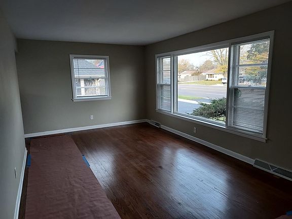 3rd image of 17366 Harlem Ave