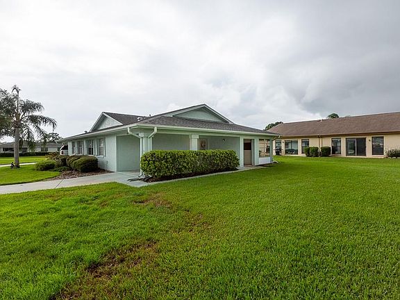 2nd image of 2105 Harley Way #0