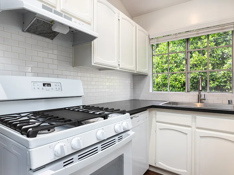 5628 Colfax Ave #5 — Photo 10