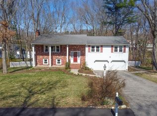 122 Green St, Medfield, MA 02052