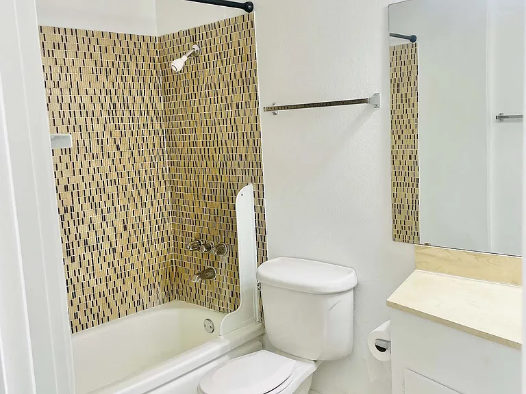 2580 E Tahquitz Canyon Way — Photo 14