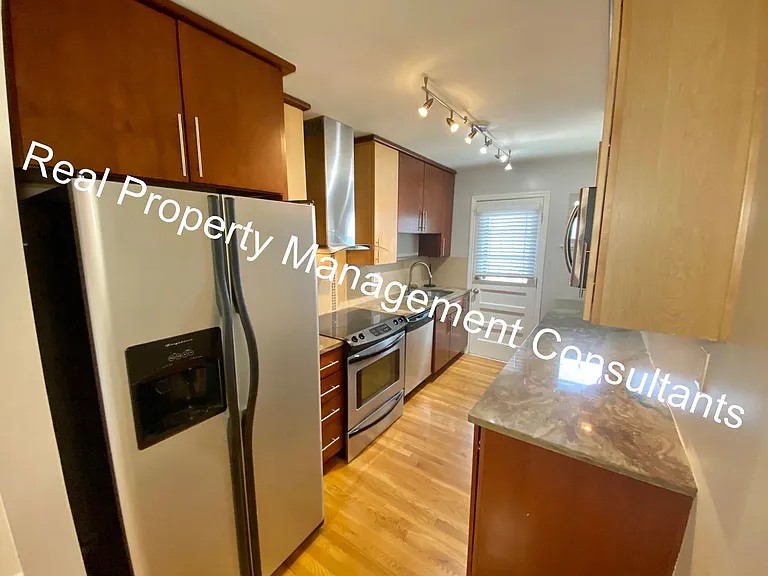4209 Clark Ave #2 — Photo 5