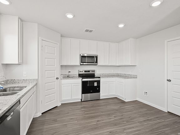7th image of this home