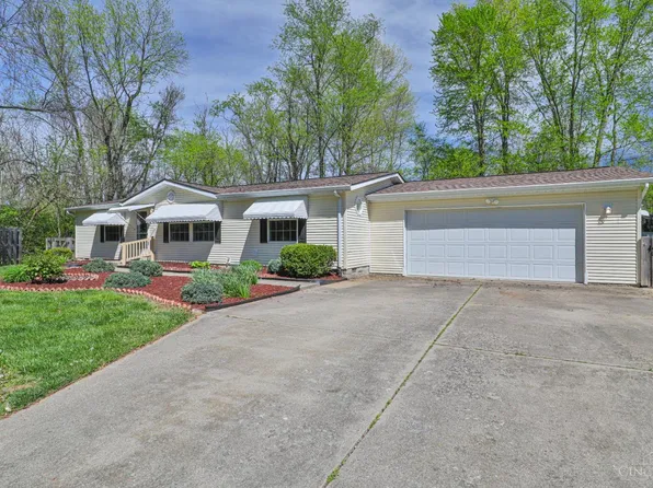 3634 Burnham Woods Dr, Amelia, OH 45102