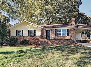 300 Woodstream Dr, Gastonia, NC 28056