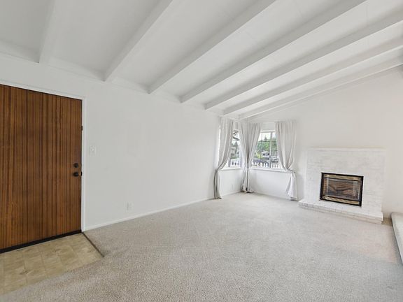 5th image of 2889 Keller Court