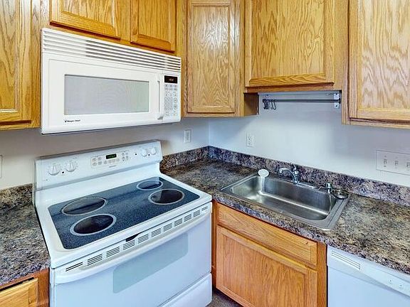 4th image of 839 Tappan Ave