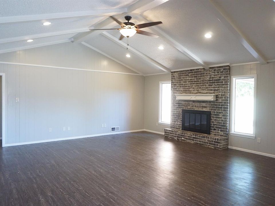 1st image of 8015 Elmwood Ave