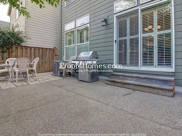 16711 SW 134th Ter — Photo 22