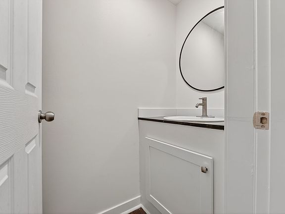 4th image of 225-229 W 3rd St