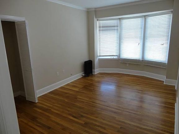 3rd image of 808 Leavenworth St #503