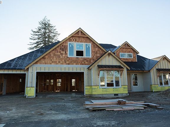5th image of 10325 NE 189th St