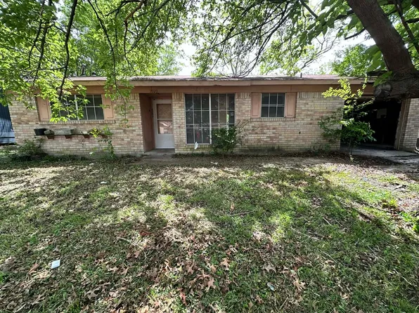 9920 Gulf Palms Dr, Dallas, TX 75227