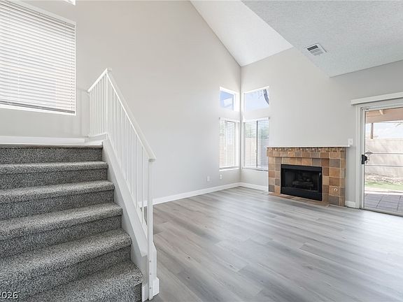 5th image of 1656 Cloister Ave #0