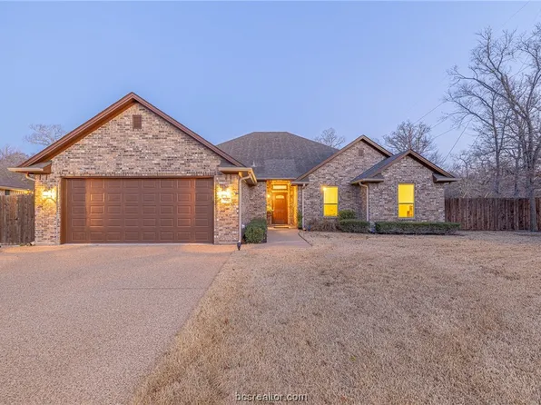 3909 Ambrose Ct, Bryan, TX 77808